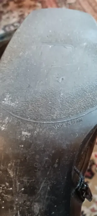 Botines charol Paco Herrero.