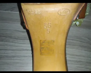 Zoccoli tacco 9 cm, numero 36