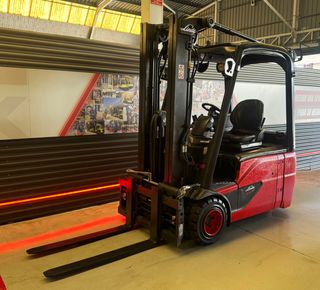 CARRETILLA ELEVADORA OCASION 1800 KG