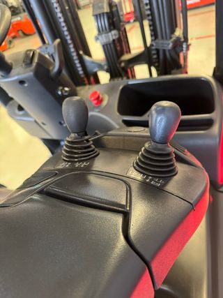 CARRETILLA ELEVADORA OCASION 1800 KG