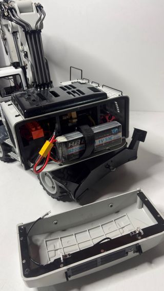 : Excavadora R946 Hidráulica