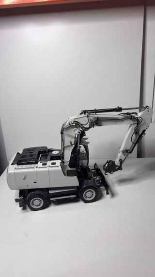 : Excavadora R946 Hidráulica