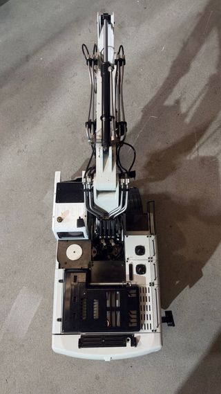 : Excavadora R946 Hidráulica