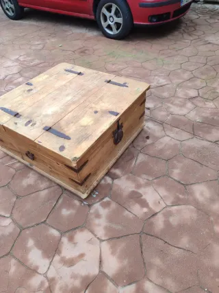 Mesa arcón rústica madera y metal