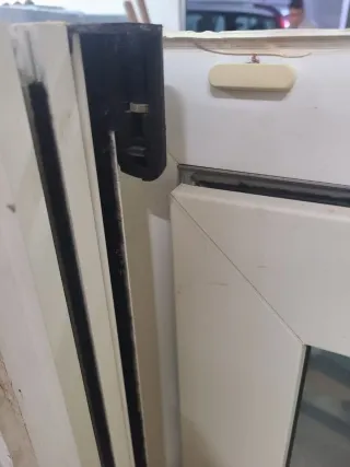 Ventana corredera PVC blanca