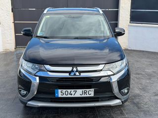 Mitsubishi Outlander 220 DI-D Motion 2WD 5 Plazas