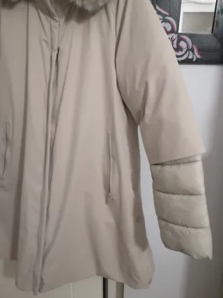 Abrigo Nuevo, de Monte Cervino acolchado beige