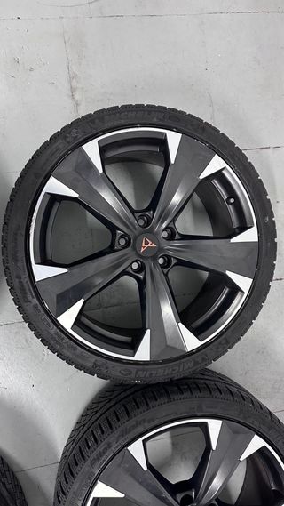 Llantas 19 Invierno 235/35R19 Cupra