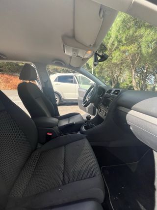 Volkswagen Golf 2010