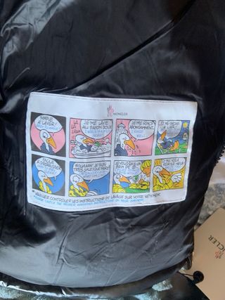 Abrigo Moncler Montbeliard Negro Corto con Capucha