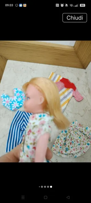 Bambola Skipper clone + set vestiti