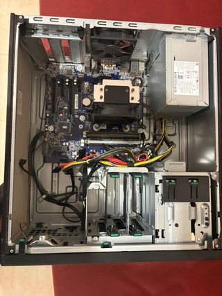 Torre HP Z240 Workstation