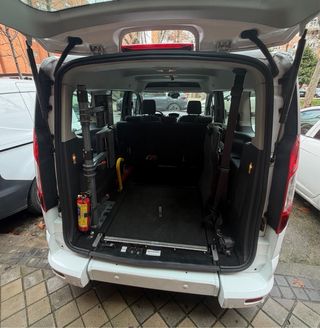 Ford Tourneo Connect 2018 adaptiva