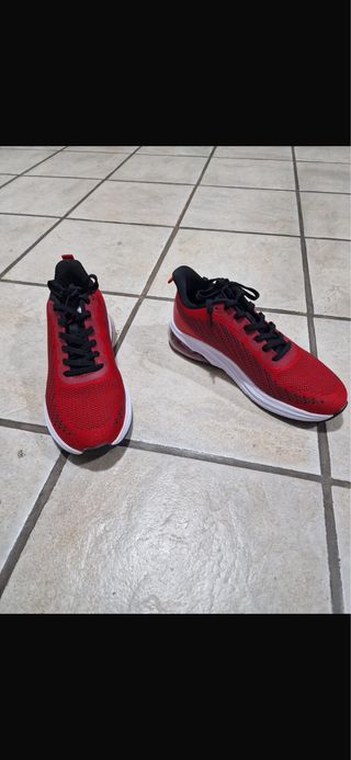 Deportivas rojas mujer