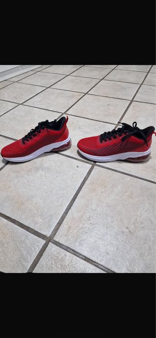 Deportivas rojas mujer