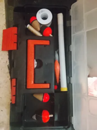 Lote cañas de pesca i carretes ACEPTO CAMBIO