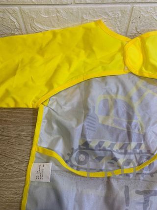 Bata de pintura para niños