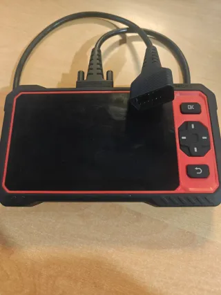 Máquina Diagnóstico Coche OBD2