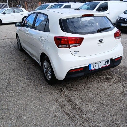 KIA RIO 1.2 DPI CONCEPT (84CV)