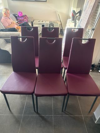 El conjunto de 6 Sillas Polipiel Morado