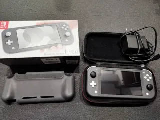 Nintendo Switch Lite Gris