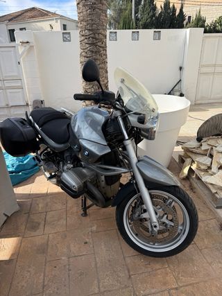 BMW Naked Moto con Maletas bmw r 850 r special