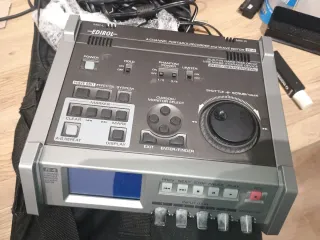 Roland Edirol R-4 Grabadora Portátil