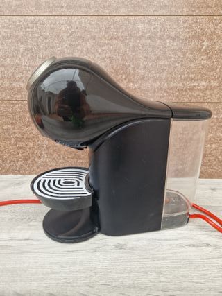Cafetera Dolce Gusto Negra