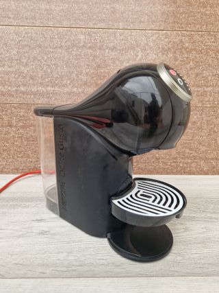 Cafetera Dolce Gusto Negra