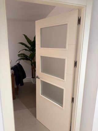 Siete puertas de interior, 2 con cristal