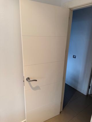 Siete puertas de interior, 2 con cristal