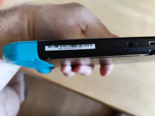 Nintendo Switch Azul y Roja.