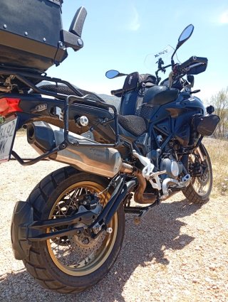 Benelli TRK 502X Negra Mate