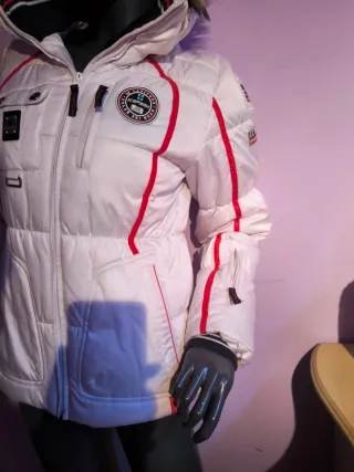 Cazadora Icepeak Blanca y Roja