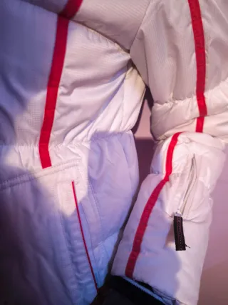 Cazadora Icepeak Blanca y Roja