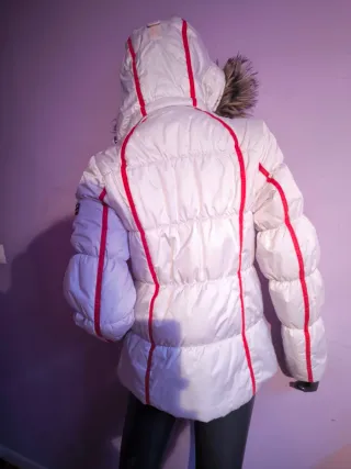 Cazadora Icepeak Blanca y Roja