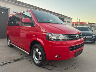Volkswagen Caravelle 2015