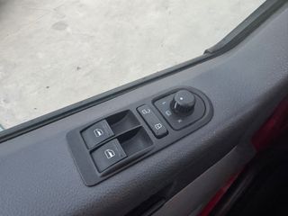 Volkswagen Caravelle 2015