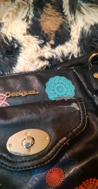 Bolso Desigual Negro con Adornos