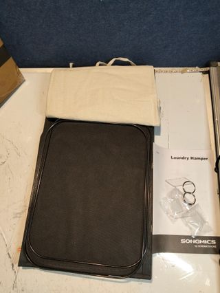 Cesto per biancheria in bambù con coperchio 72L nero SONGMICS LCB10BV1