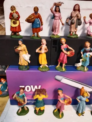 Pastori presepe, 4 euro al pezzo.