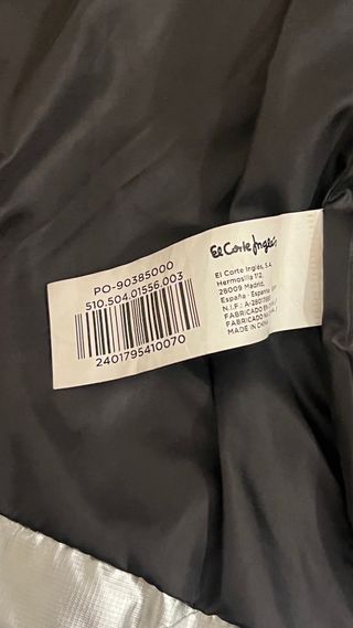 Cazadora plateada acolchada talla M