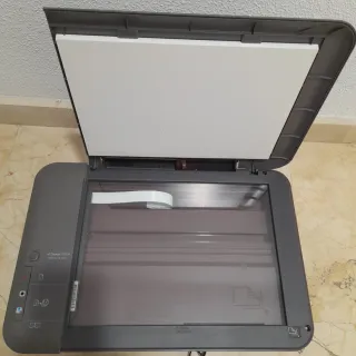 Impresora Escáner HP Deskjet 1050A