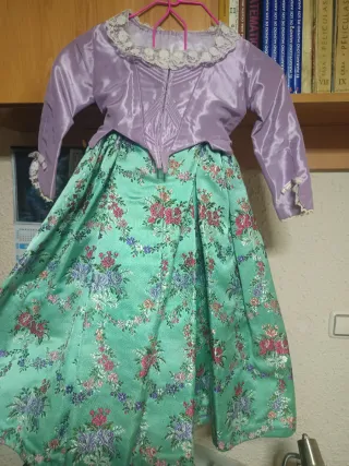 Vendo Traje Fallera Niña 3/4 años Lila/Verde