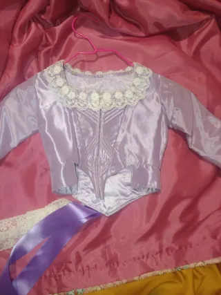 Vendo Traje Fallera Niña 3/4 años Lila/Verde