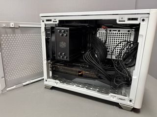 PC Gaming Mini Ryzen 5 5600X + RX 6900 XT