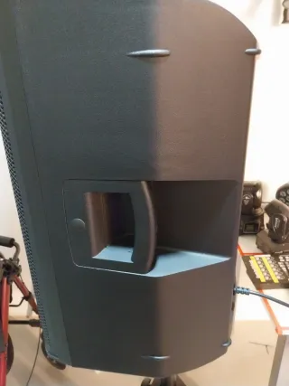 Alto TX 412 Altavoz Autoamplificado