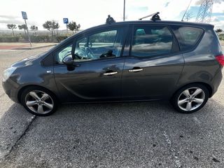 Opel Meriva 2010