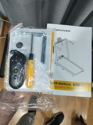 Cinta de correr plegable TOPUTURE(averiada)