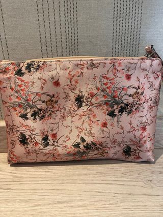 Zapatos y Bolso Mimao Florales Raso